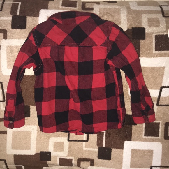Arizona jean co 5T red plaid button down shirt 💕 - Picture 2 of 3